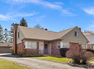 5235 Cleveland St, Skokie, IL 60077