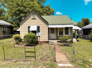 206 Colonial Ave, Greenville, SC 29611