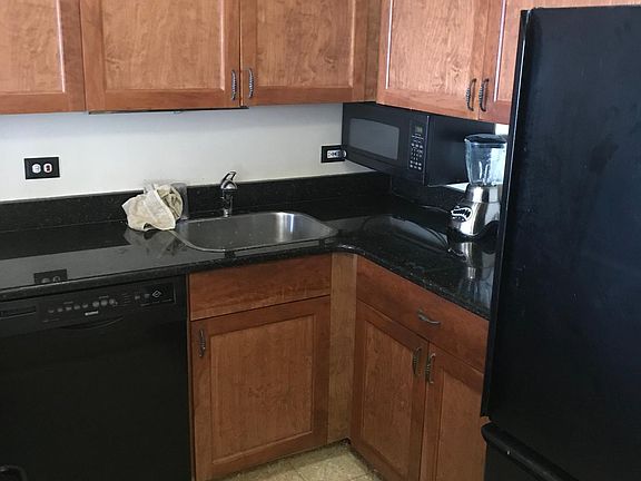 2nd image of 3660 N Lake Shore Dr APT 3508