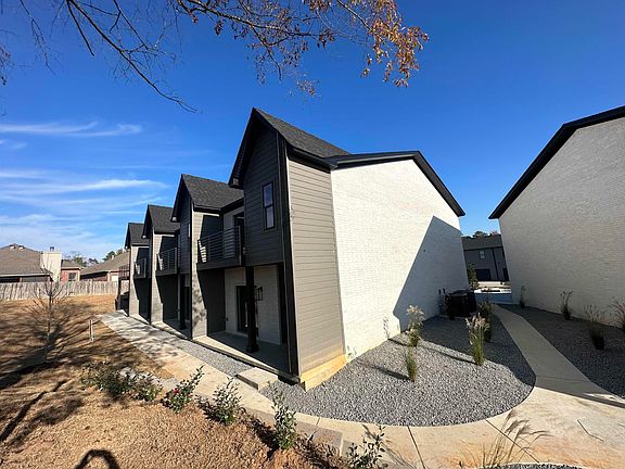3rd image of 225 Country Club Pkwy #63
