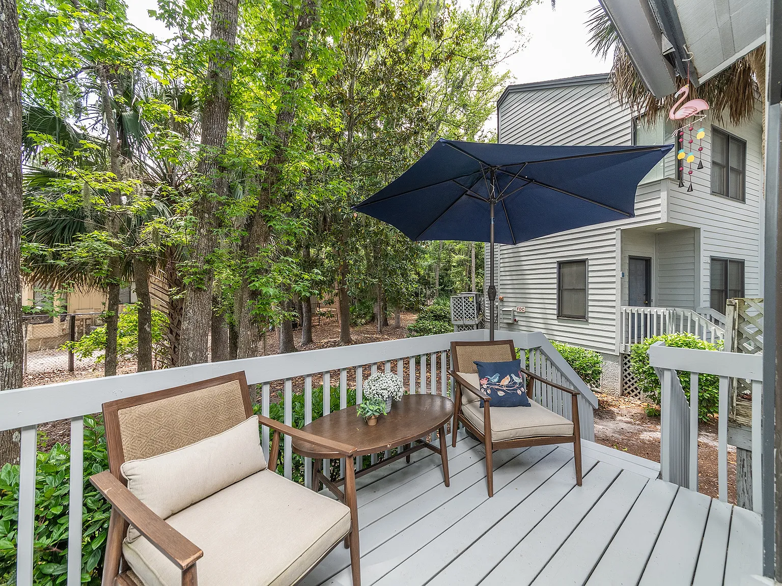 19 Lemoyne Ave — Photo 2