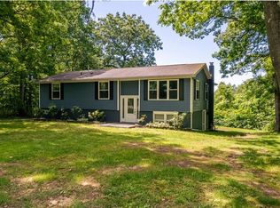 134 Oak Grove Cir, Franklin, PA 16323