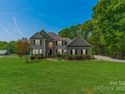 228 Red Dog Dr, Mooresville, NC, 28115