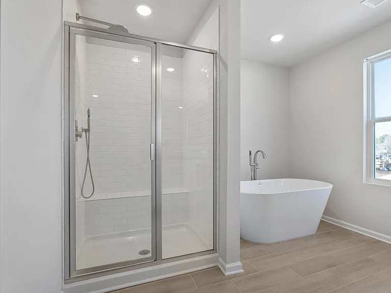 3640 Parkway James Dr — Photo 10