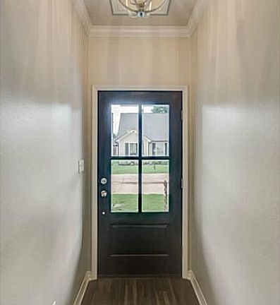 2nd image of 5009 Ames Pl