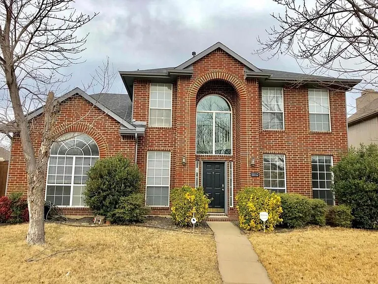 11112 Newport Dr — Photo 1