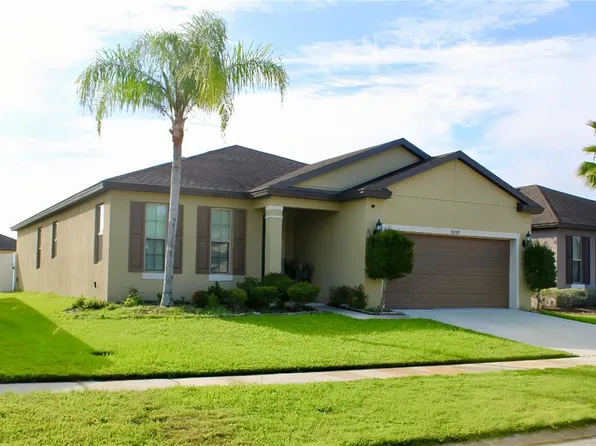 8859 Hinsdale Heights Dr, Polk City, FL 33868