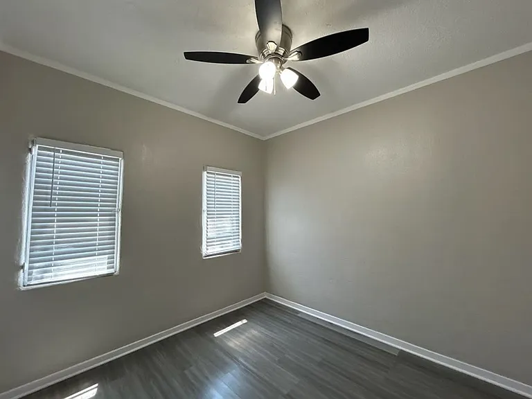335 Junipero Ave #101 — Photo 13