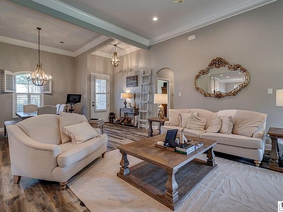 4th image of 104 Widgeon Way