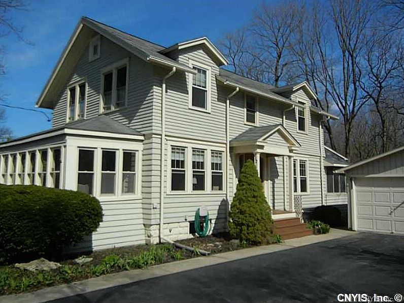 1st image of 412 East Ave
