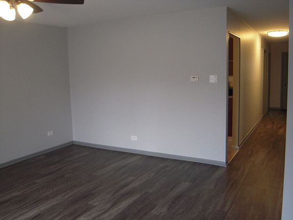 3rd image of 16744 Lakewood Dr APT 1