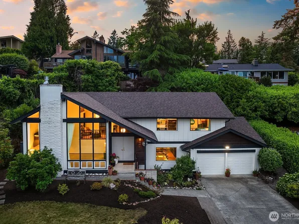 845 179th Place NE, Bellevue, WA 98008