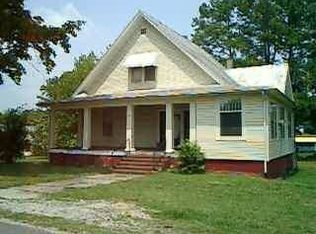 1422 9th St, Victoria, VA 23974