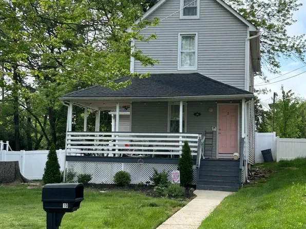 10 Ashland Ave, Barrington, NJ 08007