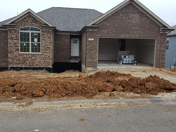 3rd image of 305 Turner Ct