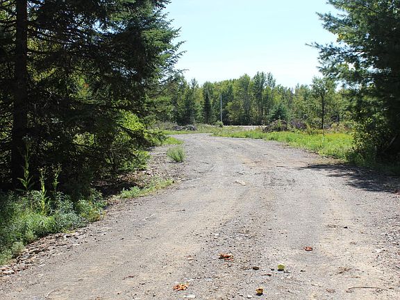 2nd image of 416 Woodbridge Corner Road