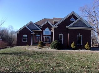 229 Reserve Ct, Elizabethtown, KY 42701