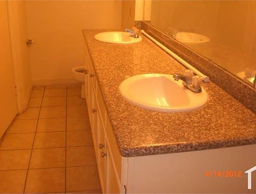 4th image of 10008 Rosbrook Dr