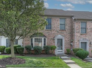 208 Saddle Ridge Dr, Harrisburg, PA 17110