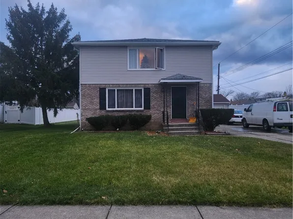 26 Sherry Dr, Depew, NY 14043