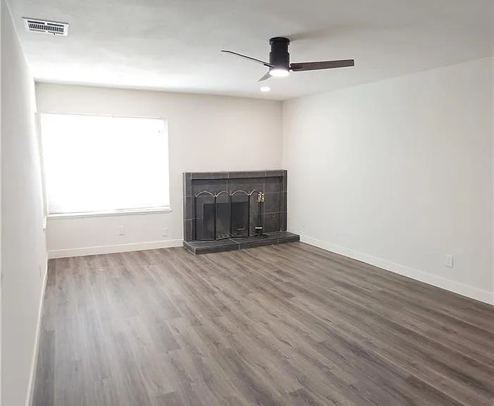 10160 Medallion Pl — Photo 23