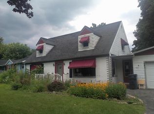 541 Clark St, Cascade, WI 53011