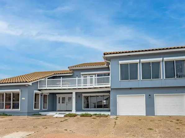 214 Bayview Dr, City By The Sea, TX 78336