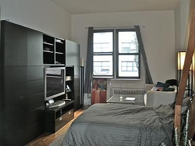 1st image of 317 E 14th St APT 1B