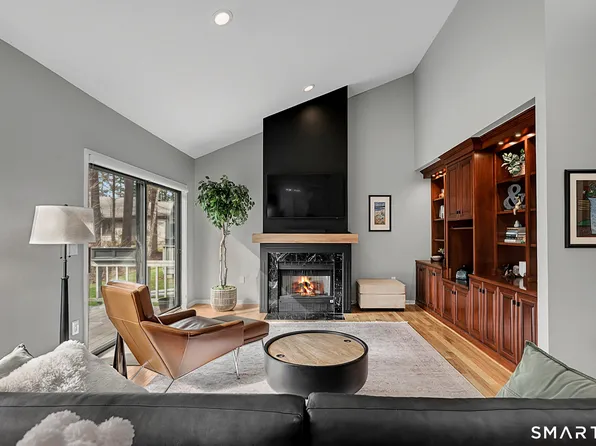 5 Vista Terrace #5, Avon, CT 06001