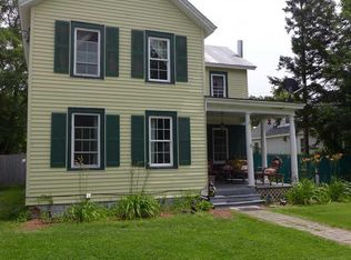 6 Bleeker St, Corinth, NY 12822