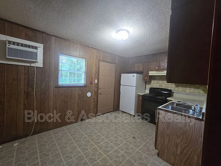 208 Julian Ave #A — Photo 5