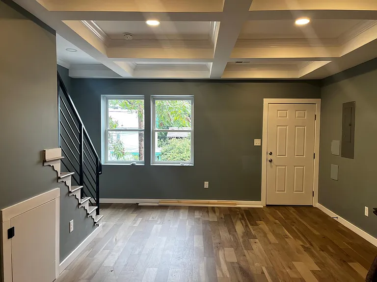 1505 W St SE #2 — Photo 3