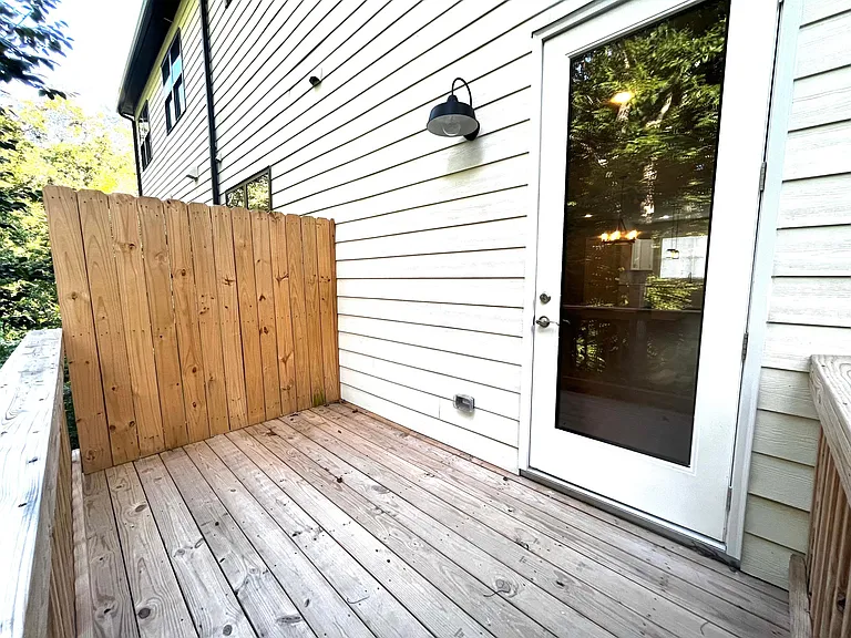 8035 Linfield Way #11 — Photo 22