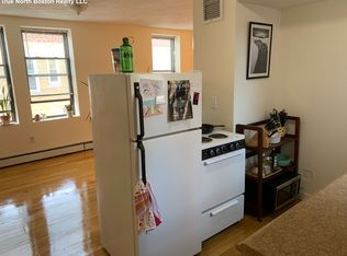 340 North St APT 4, Boston, MA 02113