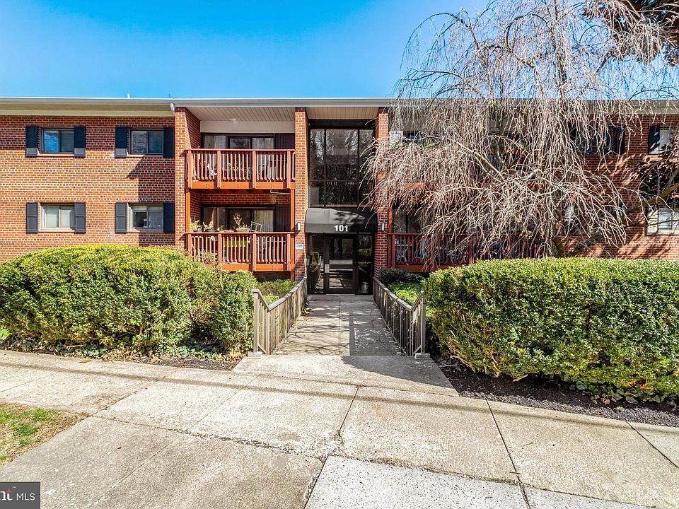 1st image of 101 Skyhill Rd APT 102