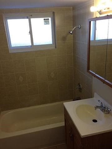 2nd image of 12828 S Green St