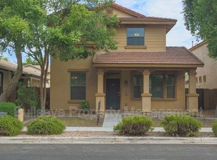 3746 E Larson Ln, Gilbert, AZ 85295