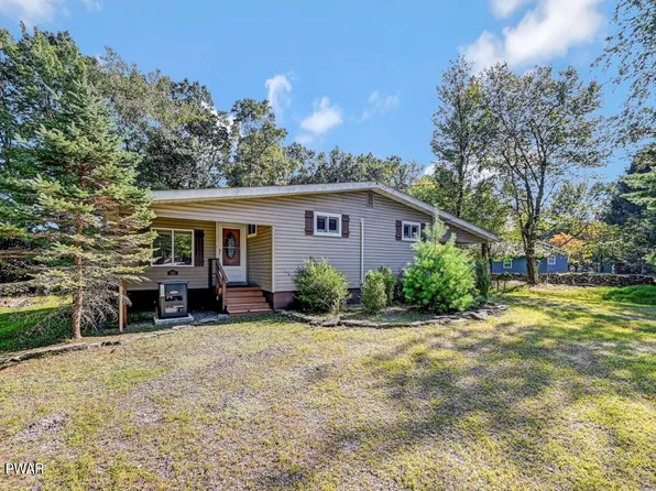 105 Sunrise Dr, Tafton, PA 18464