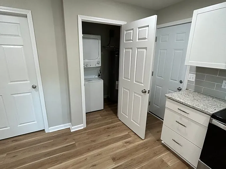 1202 S Willow Ln — Photo 16
