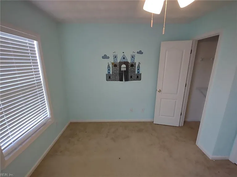 968 Jenkins Dr — Photo 16