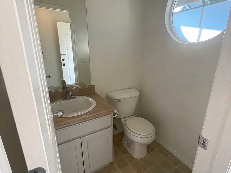 1261 W Bridalwood Loop — Photo 5