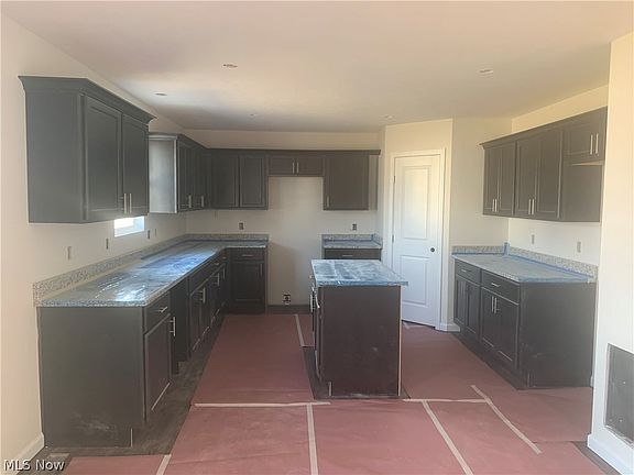 2nd image of 5925 Cape Hatteras Way #Sl29