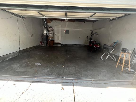 5th image of 4387 - 4389 Hoen Avenue