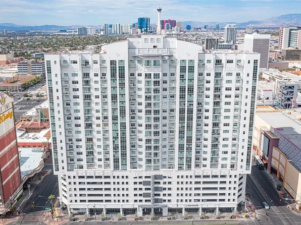 150 N Las Vegas Blvd #1813, Las Vegas, NV 89101