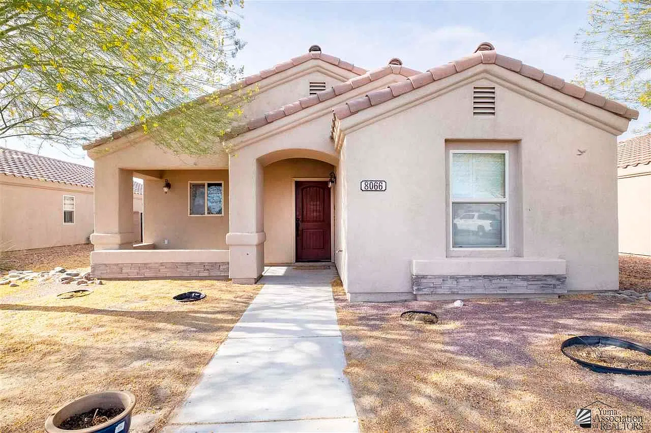 3 bed, 1545 sqft, $1,850 — Photo 1