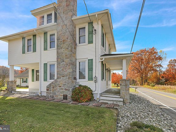 4th image of this home