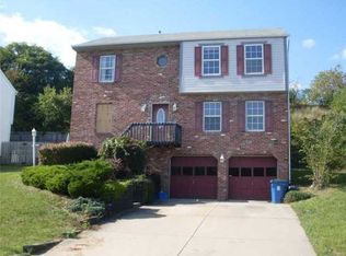 521 Cresthaven Dr, Pittsburgh, PA