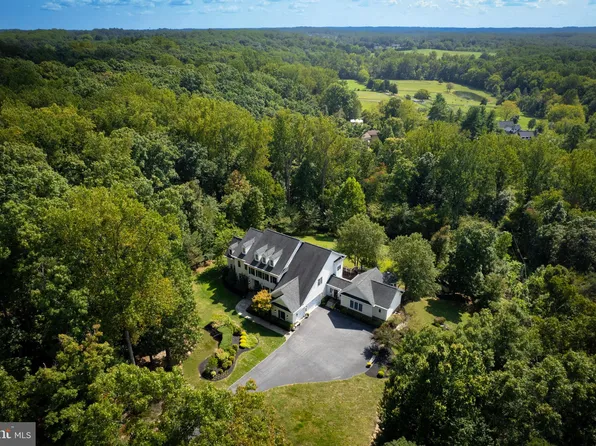 6851 Santa Maria Ave, Highland, MD 20777