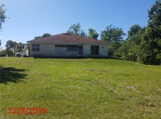 2421 2nd Ave SE, Naples, FL 34117