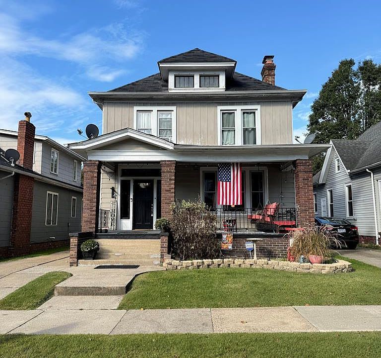 1st image of 1935 Baird Ave